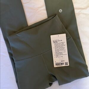 NWT Lululemon Wunder Train HR Tight 25” WIL0 Green Size 0 Everlux